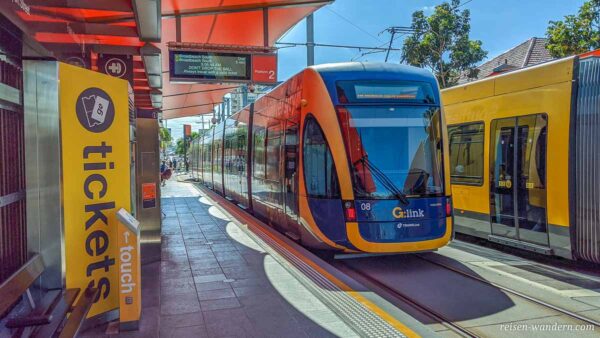 Straßenbahn an der Gold Coast von TransLink