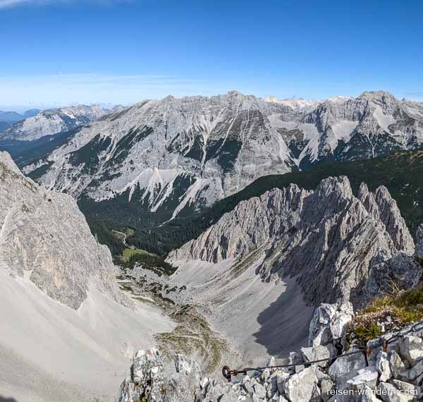 Blick vom Innsbrucker Klettersteig nach Norden